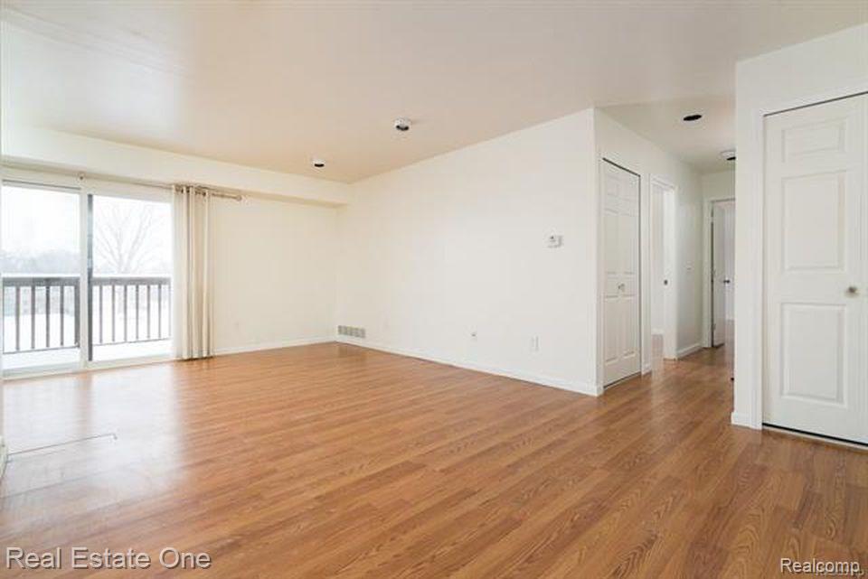 30060 Twelve Mile Road, Unit 96 Farmington Hills, MI 48334 - Photo 12 of 25