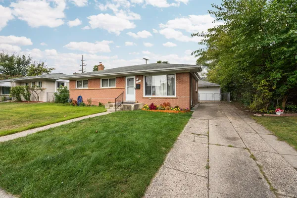 $235,000 | 1027 Lori Street, Ypsilanti, MI 48198