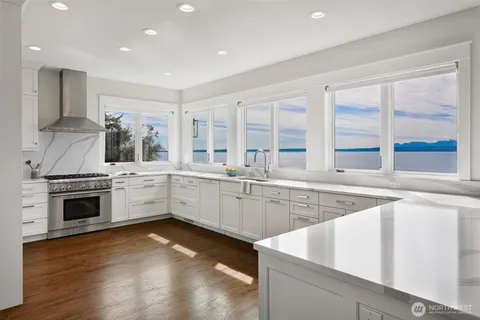 $2,895,000 | 5006 Scurlock Road, Freeland, WA 98249