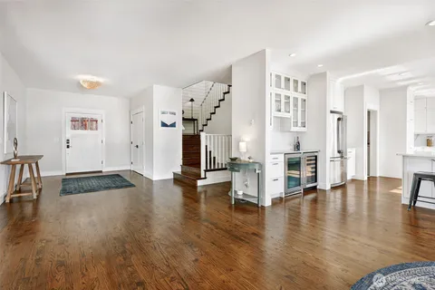 $2,895,000 | 5006 Scurlock Road, Freeland, WA 98249