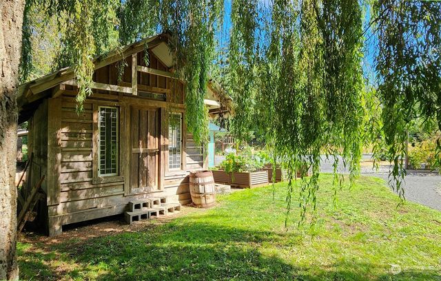 front view of house with a yard