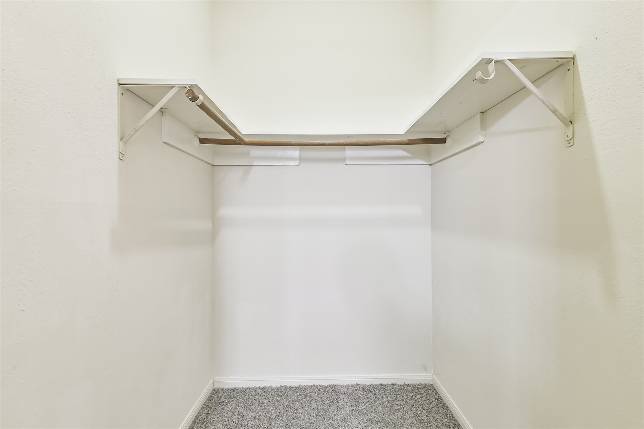 13626 Cedar Point Drive Cypress, TX 77429 - Photo 22 of 34 a view of small space