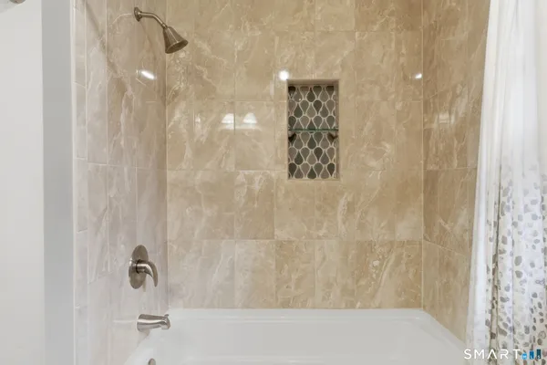 $549,900 | 89 Anne Road, Southington, CT 06479