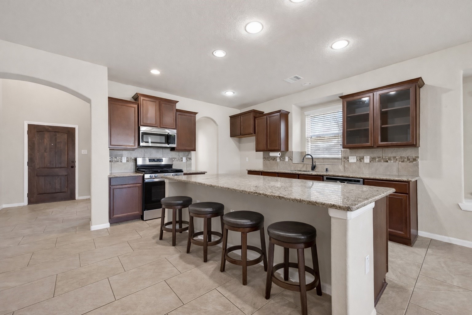 5819 Watford Bend Rosenberg, TX 77471 - Photo 8 of 47 virtually staged