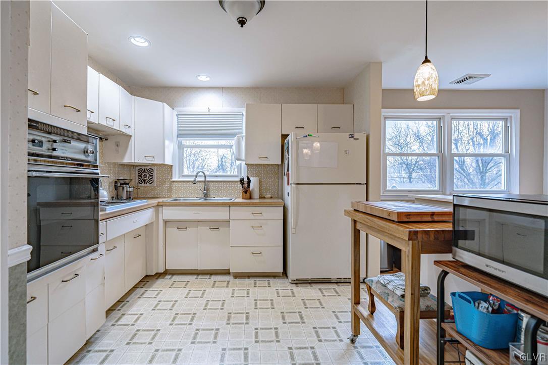 1403 Exeter Road Allentown, PA 18103 - Photo 14 of 30 Gallery Image 14