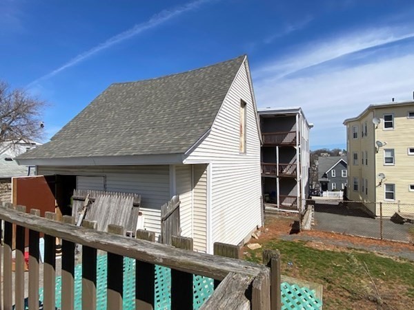 16 Reed Avenue Everett, MA 02149 - Photo 4 of 30 Gallery Image 4