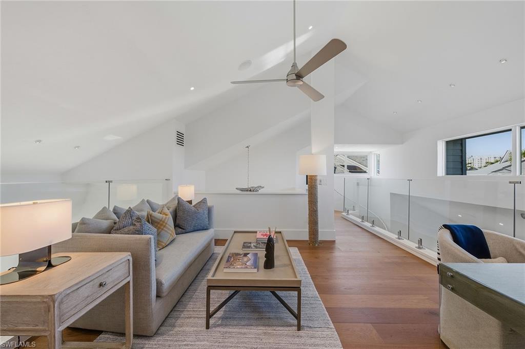 625 Bridge Way Lane Naples, FL 34108 - Photo 17 of 27