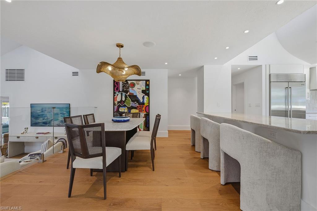 625 Bridge Way Lane Naples, FL 34108 - Photo 10 of 27