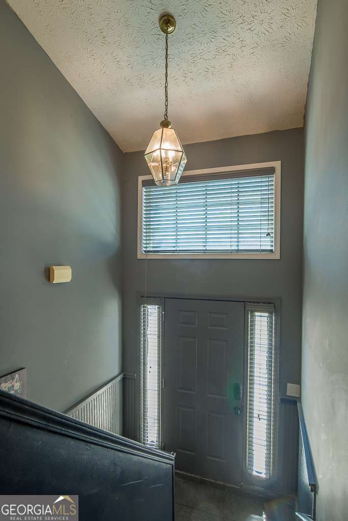 336 Shenandoah Circle Winder, GA 30680 - Photo 6 of 38 a decorative lighting & window in a room