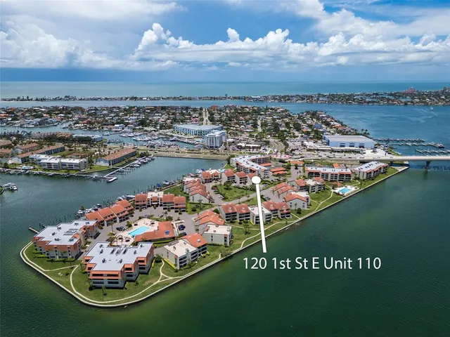 an aerial view of a houses