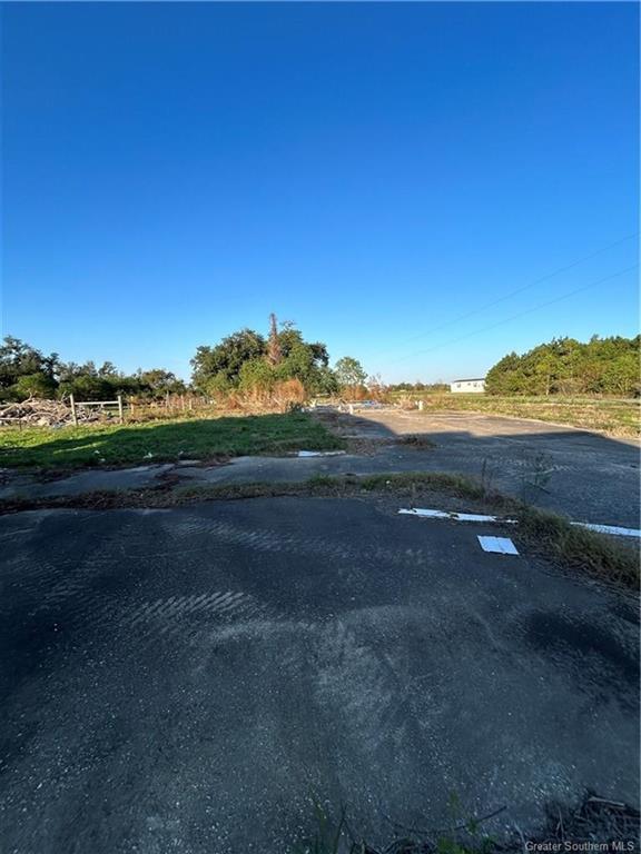 1494 Parish Line Road Lake Charles, LA 70607 - Photo 12 of 19 Gallery Image 12