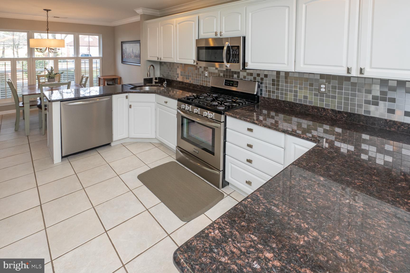 314 Watkins Road Pennington, NJ 08534 - Photo 8 of 57 Gallery Image 8