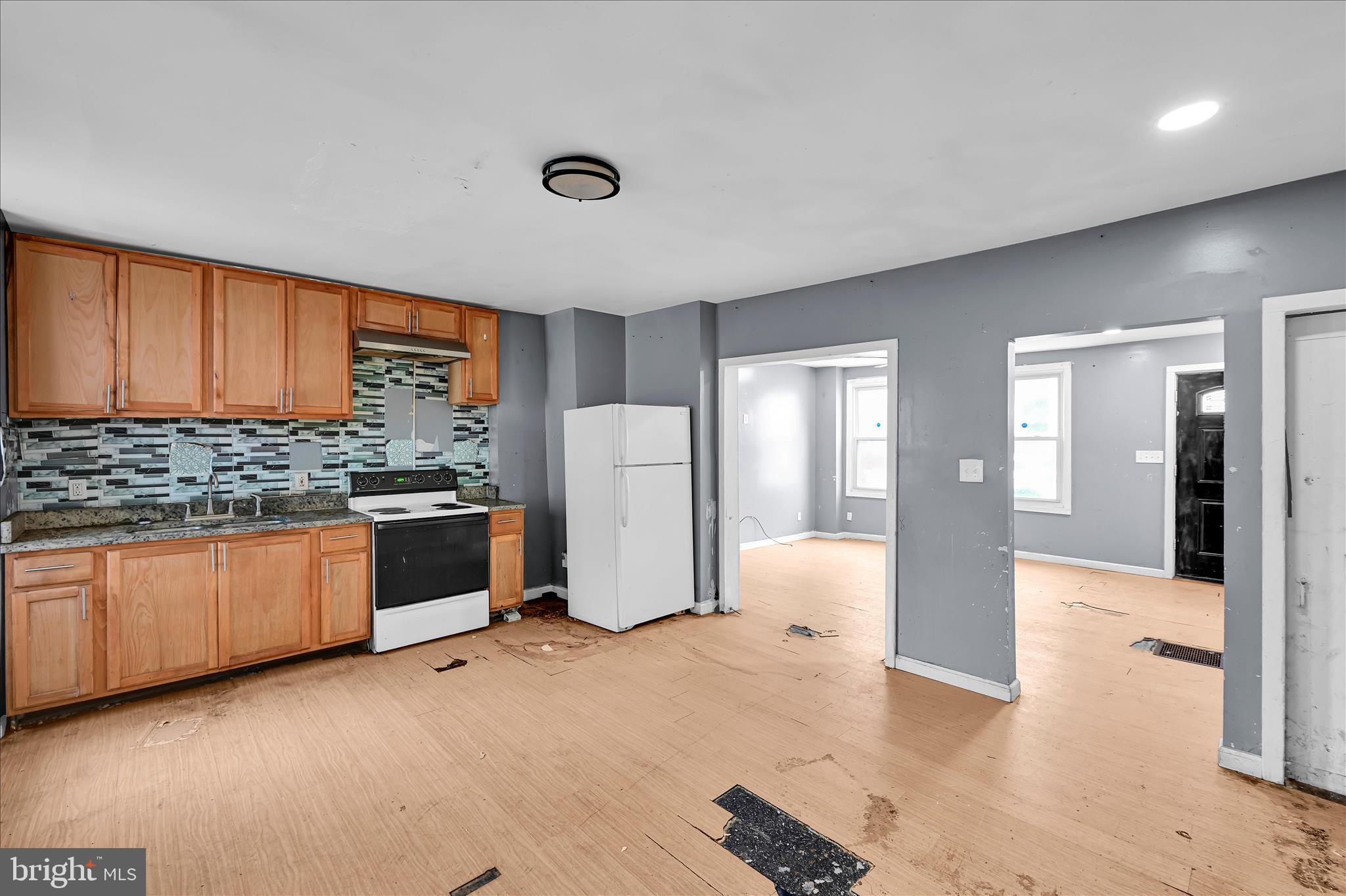 219 Walnut Street York, PA 17403 - Photo 8 of 33 Unit 1: Kitchen