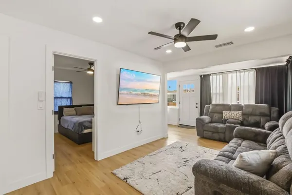 $770,000 | 519 South 33rd Street, San Diego, CA 92113