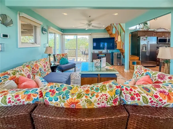 $1,495,000 | 4541 Conch Shell Drive, Captiva, FL 33924