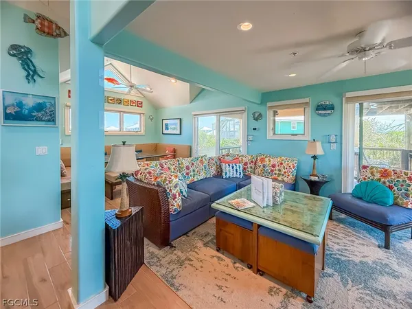 $1,495,000 | 4541 Conch Shell Drive, Captiva, FL 33924