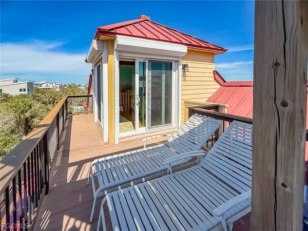 $1,495,000 | 4541 Conch Shell Drive, Captiva, FL 33924