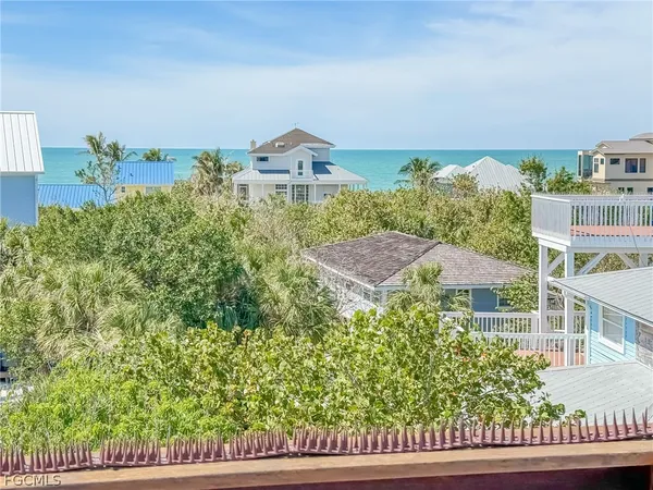 $1,495,000 | 4541 Conch Shell Drive, Captiva, FL 33924
