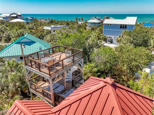 $1,495,000 | 4541 Conch Shell Drive, Captiva, FL 33924