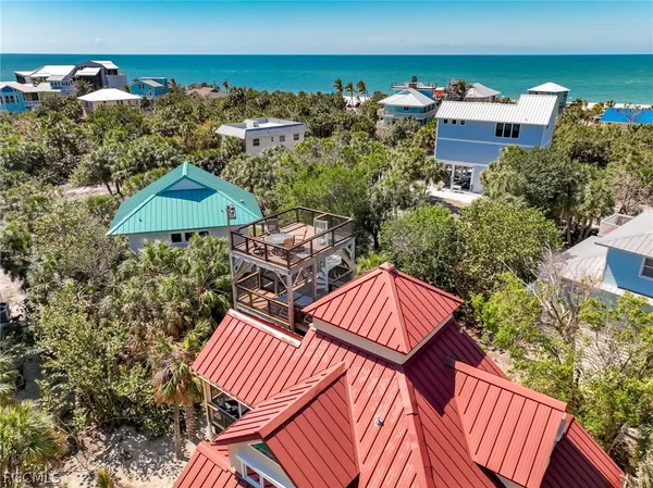 $1,495,000 | 4541 Conch Shell Drive, Captiva, FL 33924