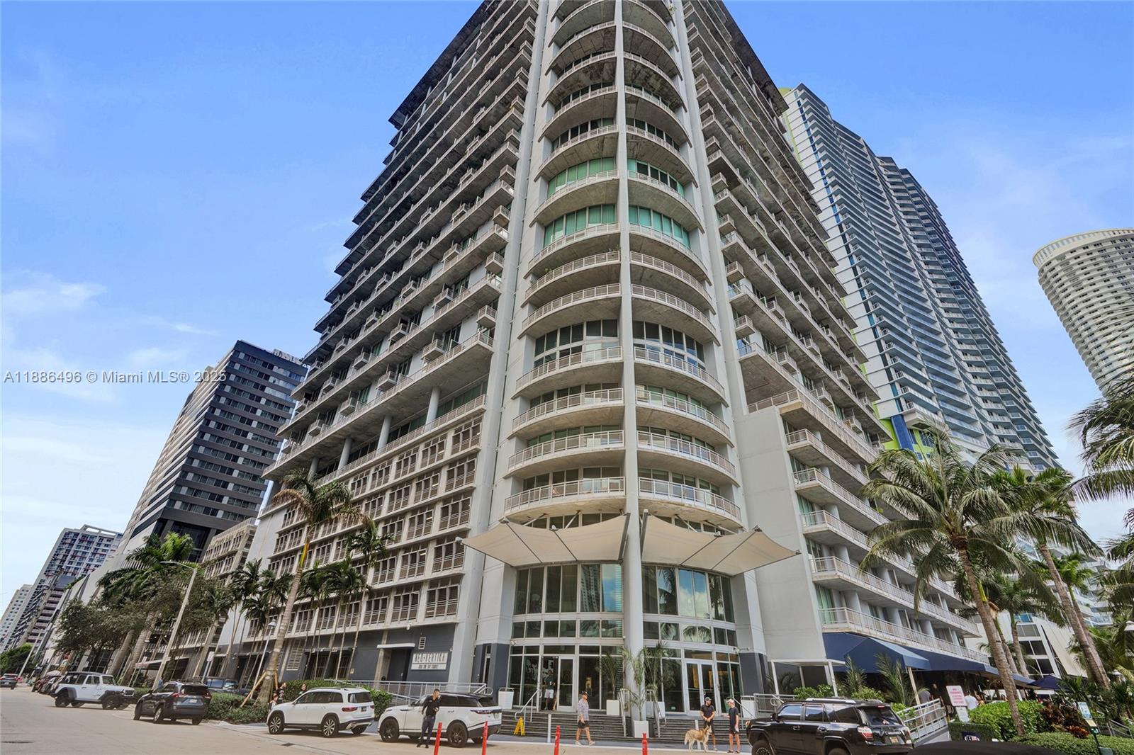 690 Southwest 1st Court, Unit 1213 Miami, FL 33130 - Photo 12 of 31 a front view of a building