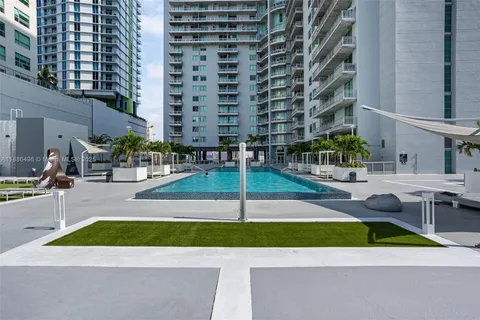 $405,000 | 690 Southwest 1st Court, Unit 1213, Miami, FL 33130