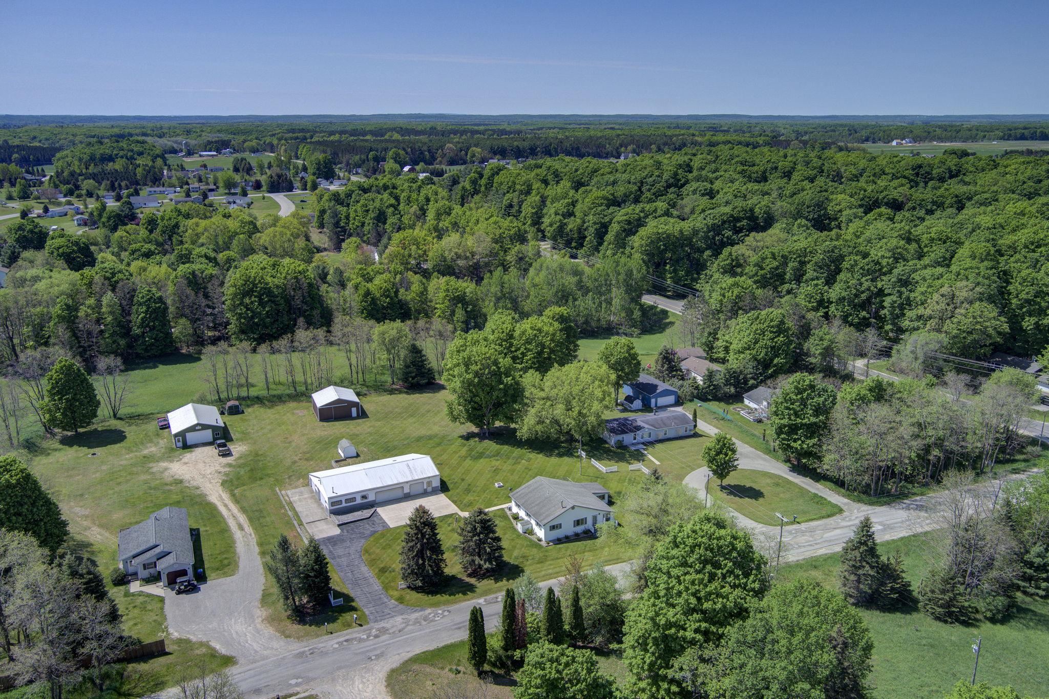 2072 East Potter Road Traverse City, MI 49696 - Photo 46 of 47
