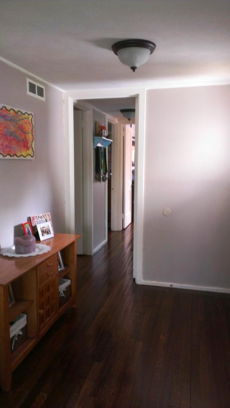 103 Kenwyn Road Oak Ridge, TN 37830 - Photo 2 of 21 Entry way...look at the hardwoods!.jpg
