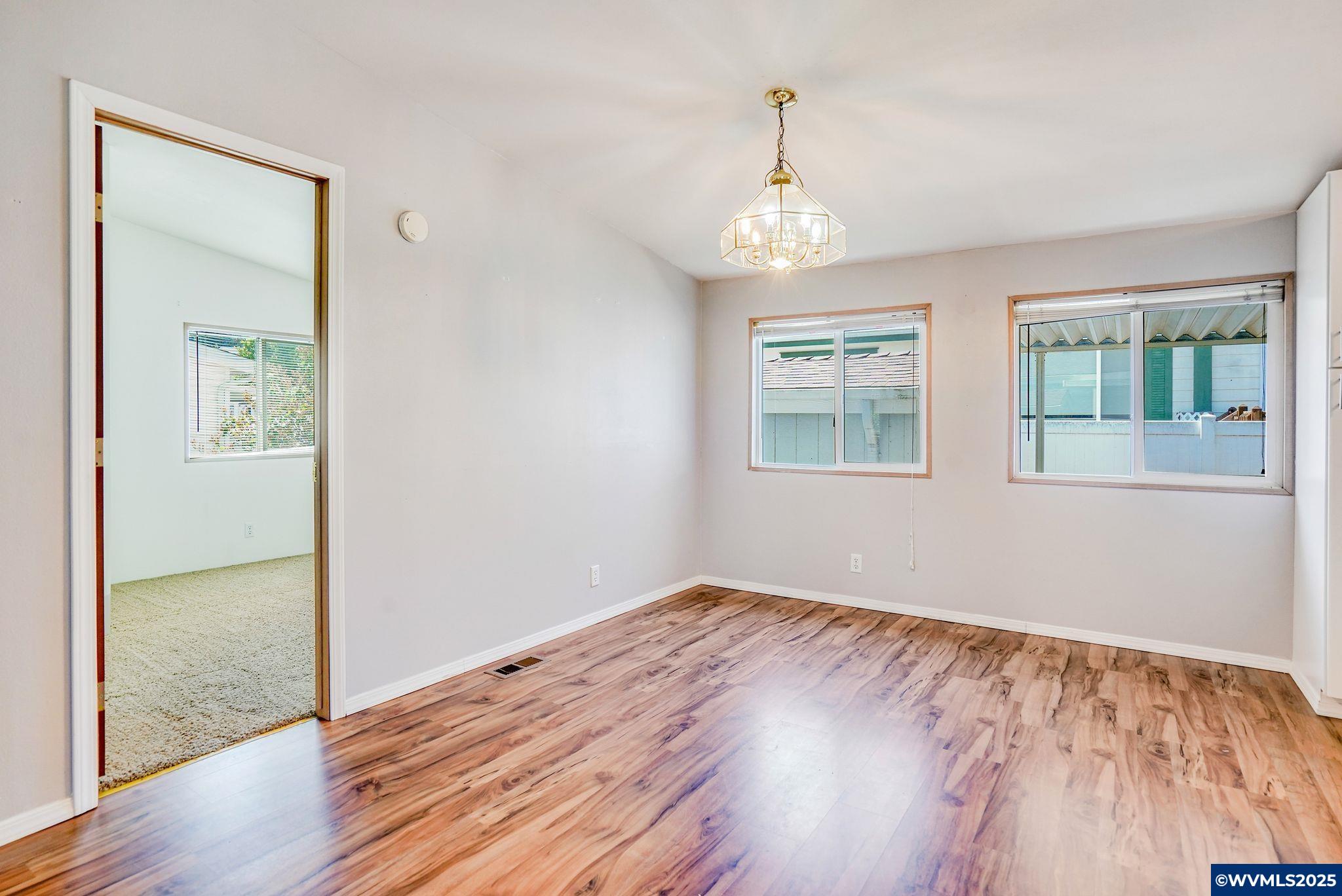 1630 Wallace Road Northwest, Unit 18 Salem, OR 97304 - Photo 11 of 37