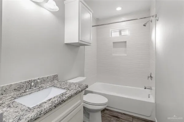 $1,150 | 2019 Stardust Lane, Unit 4, Edinburg, TX 78541