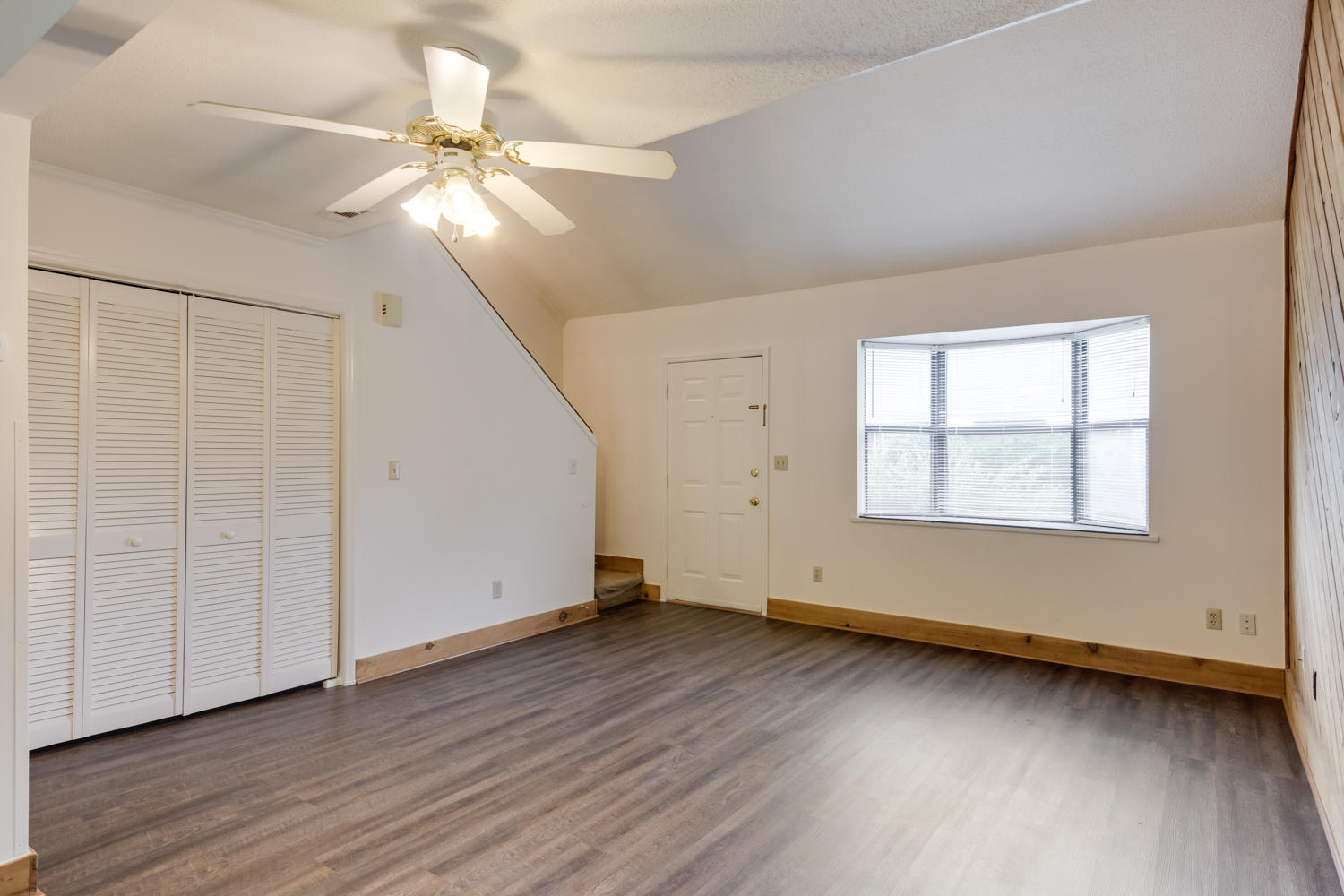 1324 Stratton Pl Drive Chattanooga, TN 37421 - Photo 4 of 18 1324_Stratton_Place_Dr