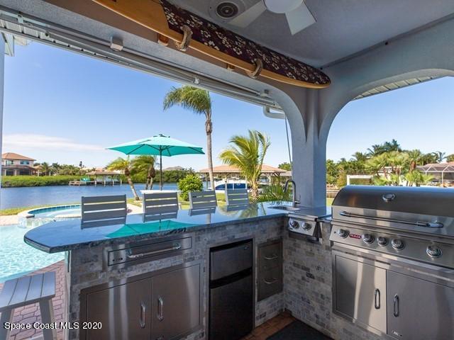 690 Fountain Boulevard Satellite Beach, FL 32937 - Photo 17 of 64 018_Summer Kitchen