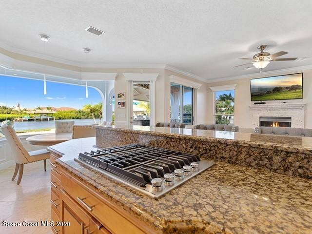 690 Fountain Boulevard Satellite Beach, FL 32937 - Photo 29 of 64 030_Kitchen to Breakfast Room