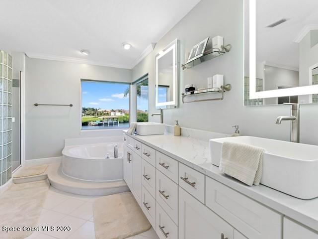 690 Fountain Boulevard Satellite Beach, FL 32937 - Photo 41 of 64 041_Master Bathroom