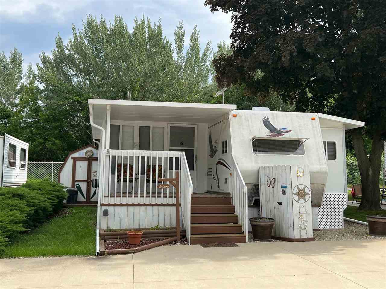 10001 Goodall Road, Unit 422 Durand, MI 48429 - Photo 1 of 9