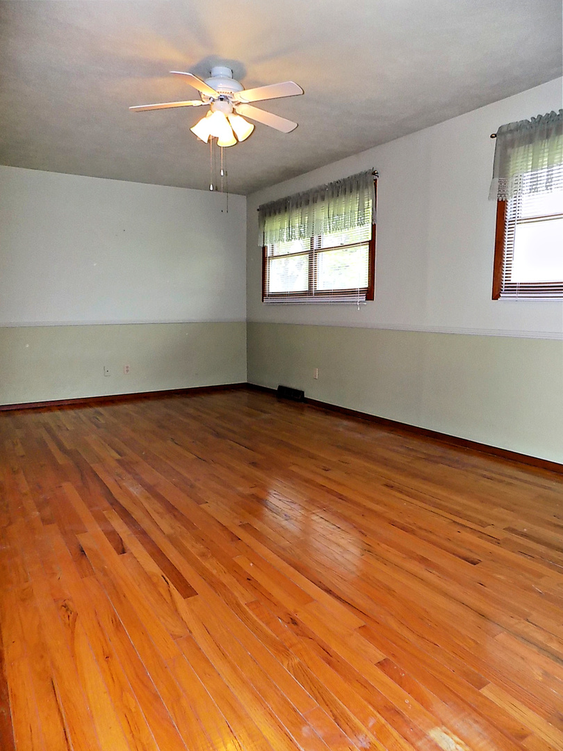 1108 Riverside Avenue Streator, IL 61364 - Photo 13 of 38 Gallery Image 13