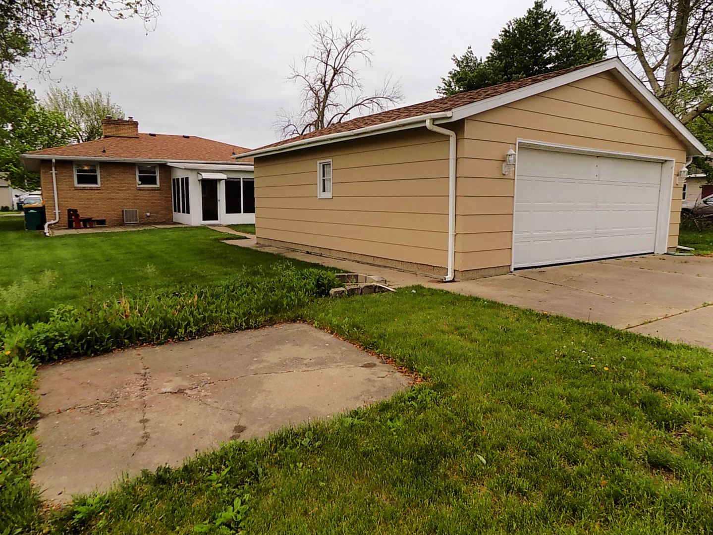 1108 Riverside Avenue Streator, IL 61364 - Photo 36 of 38 Gallery Image 36