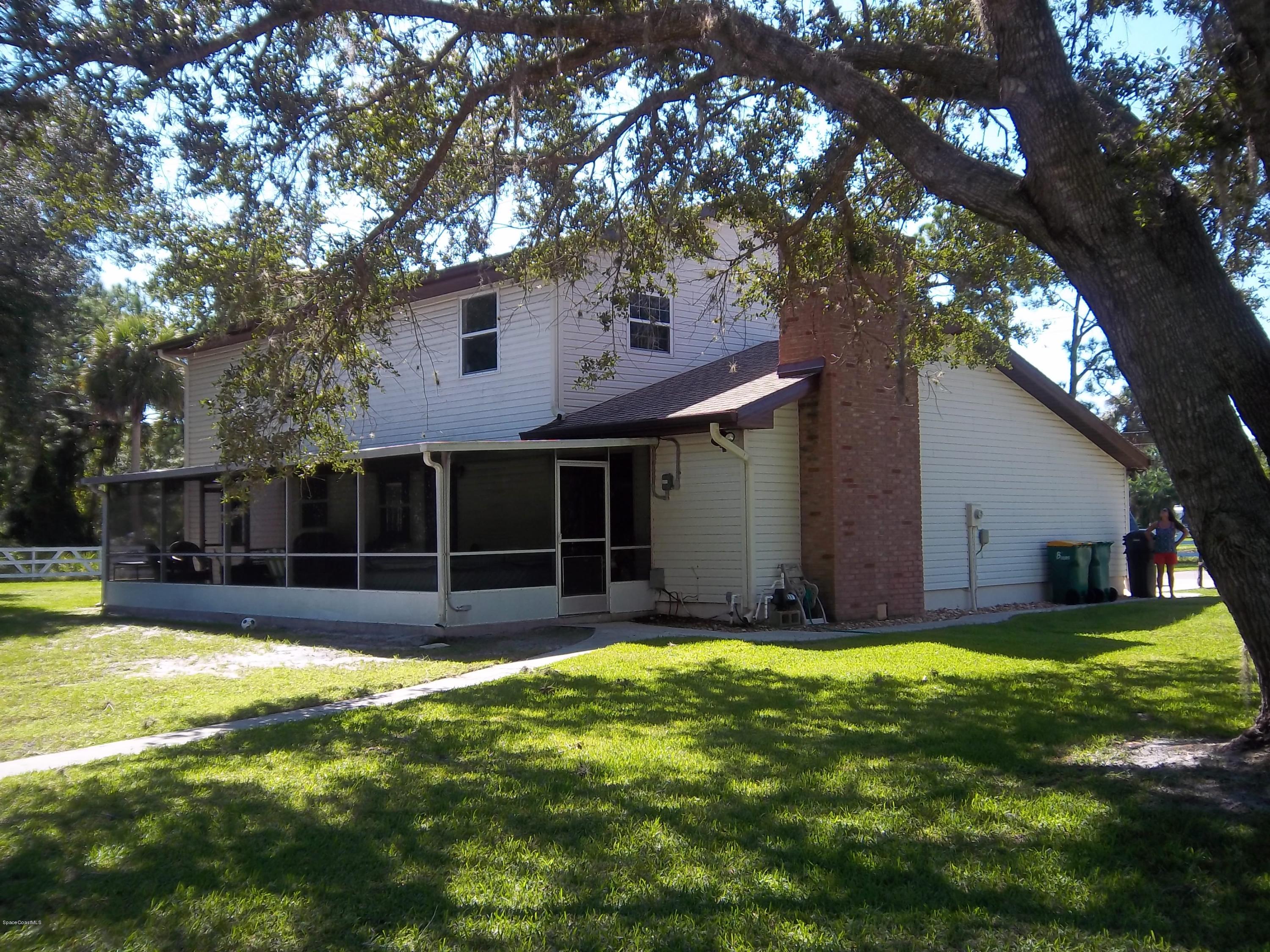5300 Lake Washington Road Melbourne, FL 32934 - Photo 5 of 22 100_1559