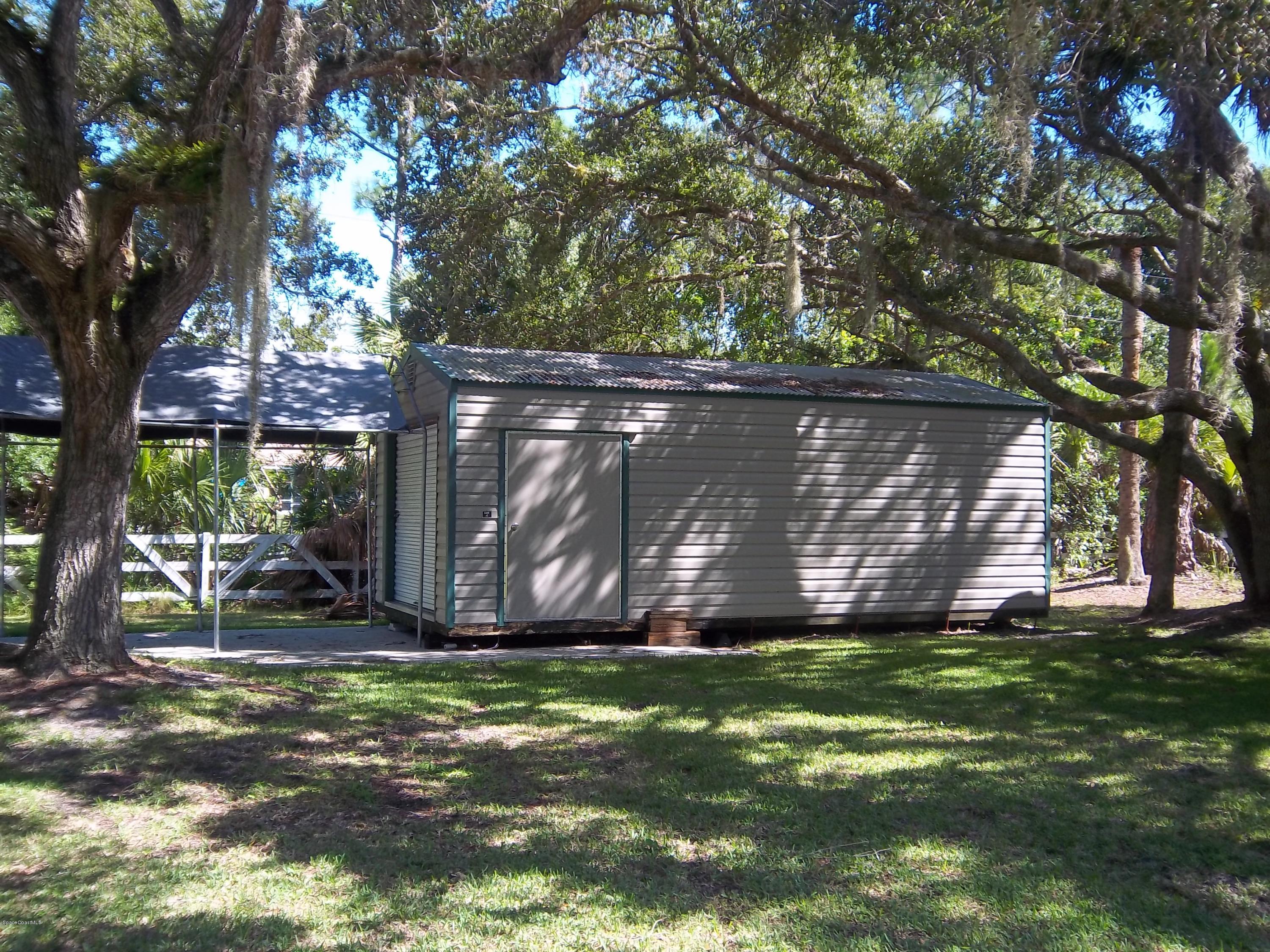 5300 Lake Washington Road Melbourne, FL 32934 - Photo 6 of 22 100_1560