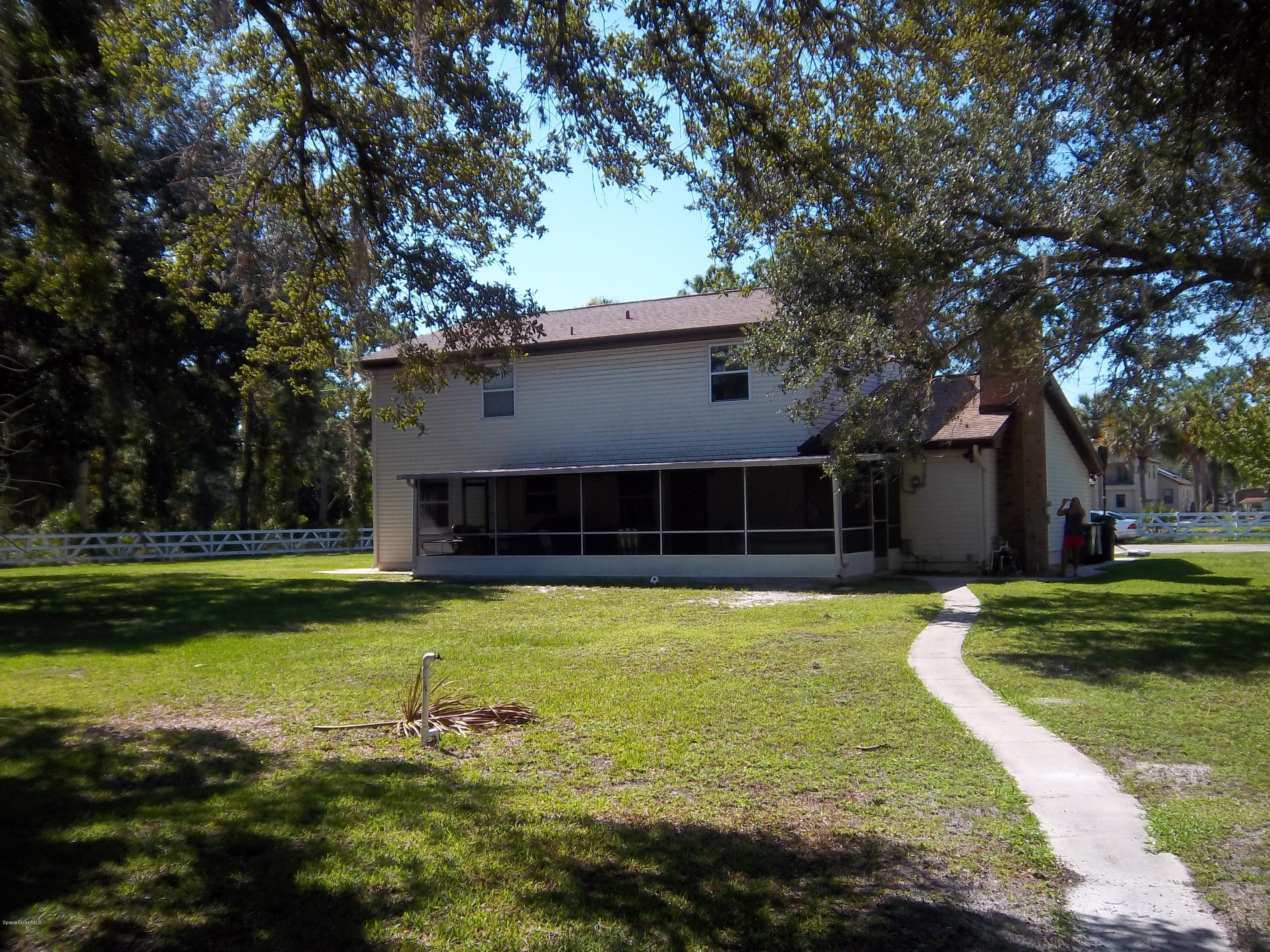 5300 Lake Washington Road Melbourne, FL 32934 - Photo 8 of 22 100_1562