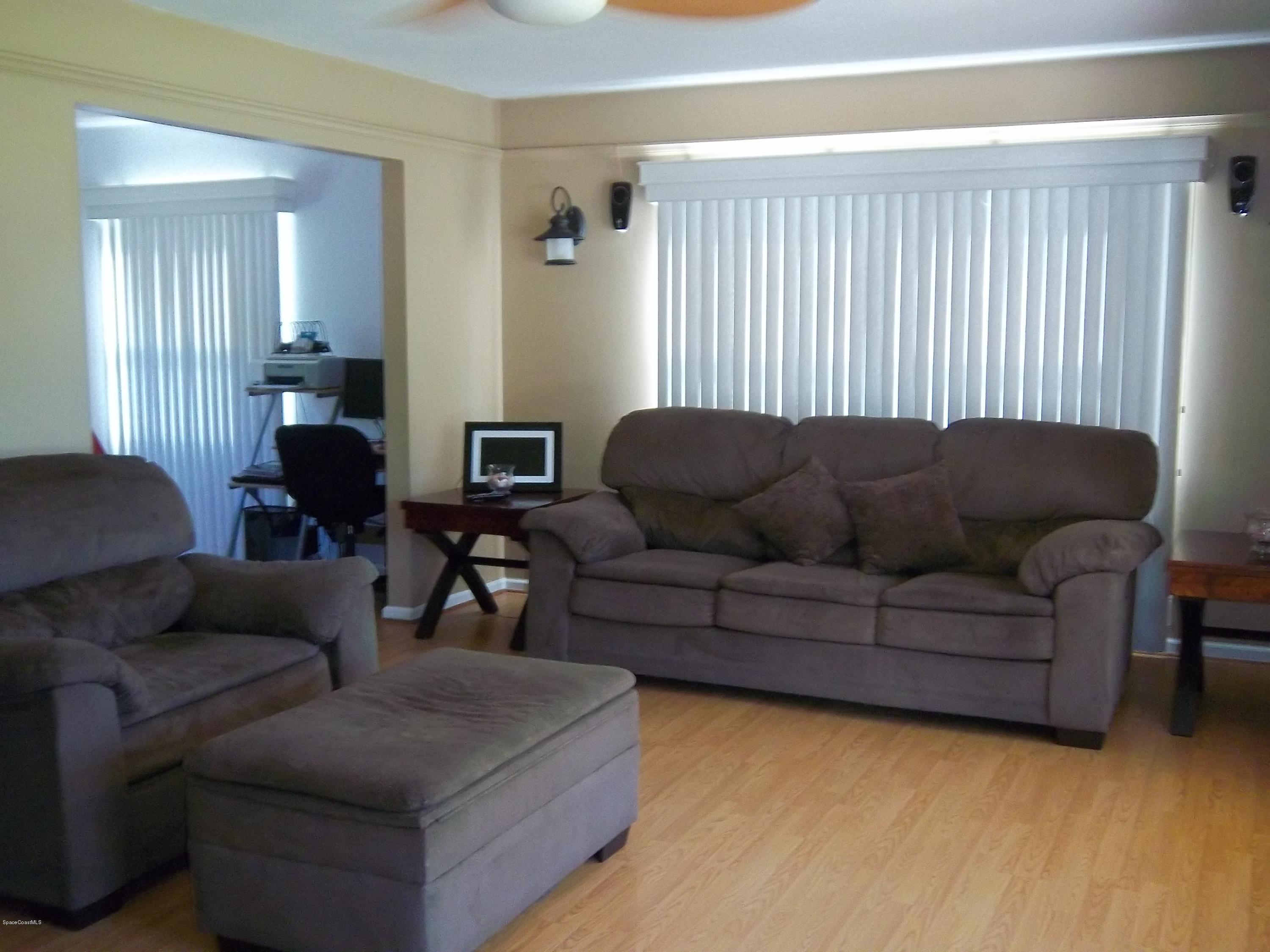 5300 Lake Washington Road Melbourne, FL 32934 - Photo 9 of 22 100_1564