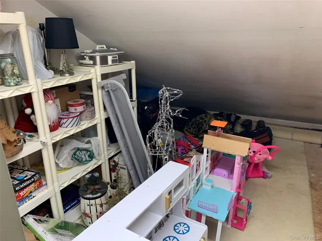 $449,900 | 1 South Cambridge Court, Fishkill, NY 12524