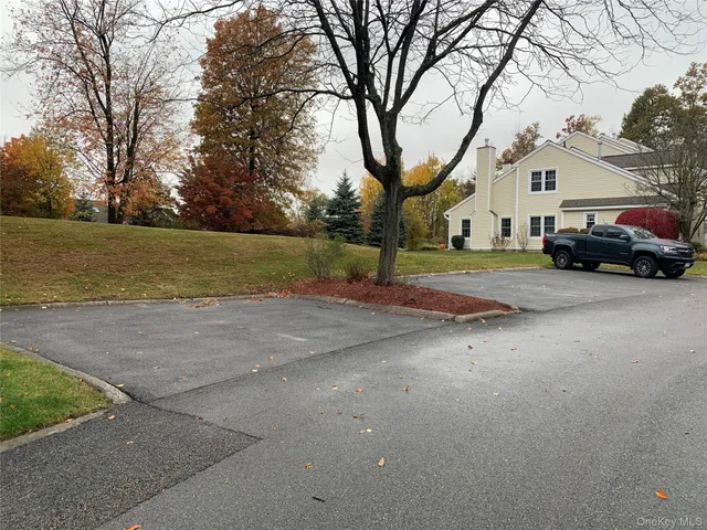 $449,900 | 1 South Cambridge Court, Fishkill, NY 12524