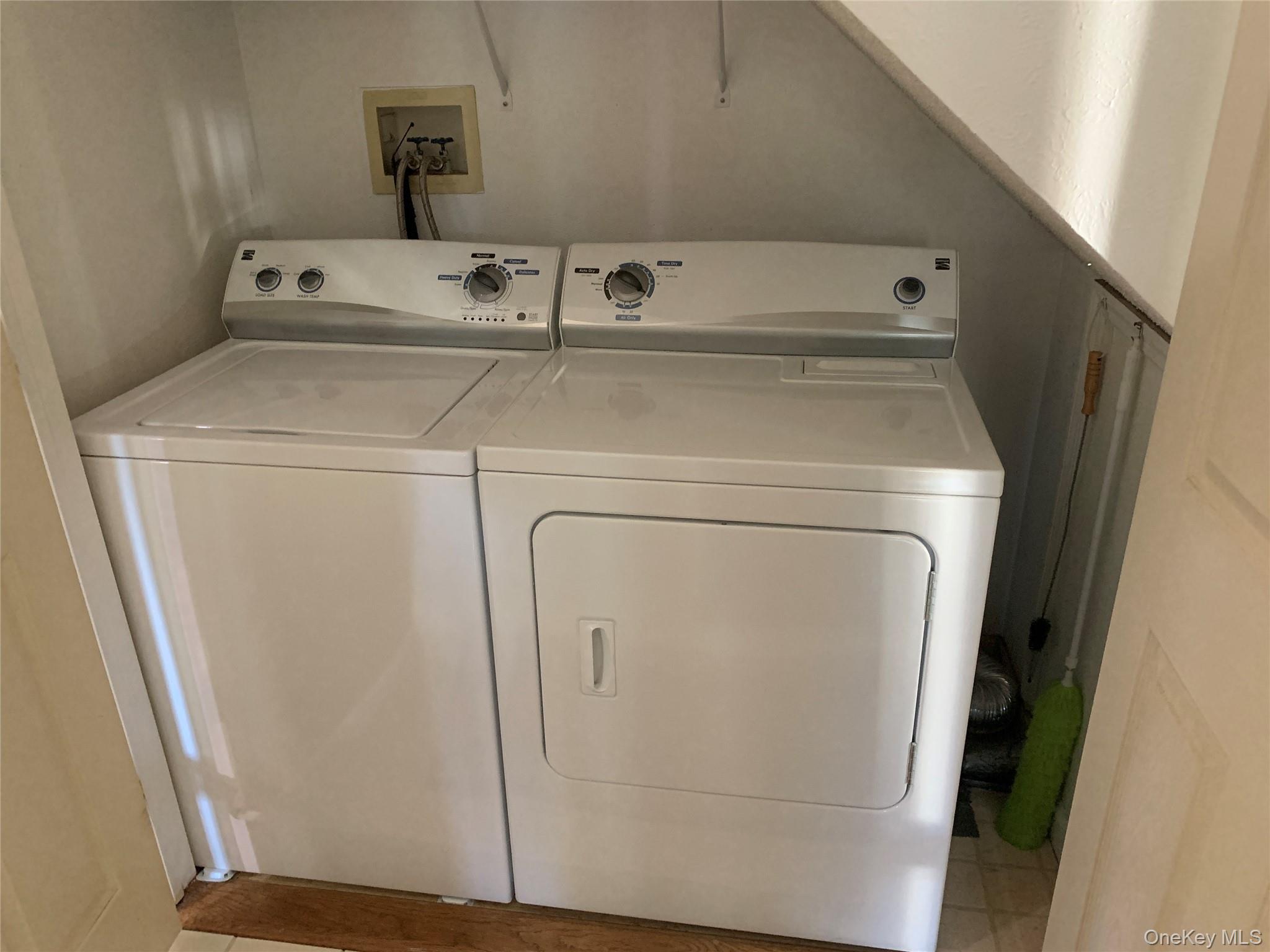 1 South Cambridge Court Fishkill, NY 12524 - Photo 8 of 49 a close up view of washer and dryer
