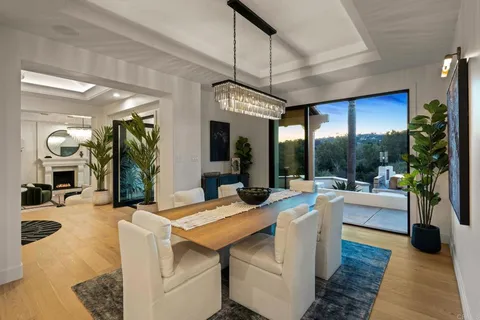 $4,695,000 | 528 Flores De Oro, Rancho Santa Fe, CA 92067