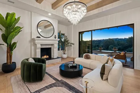$4,695,000 | 528 Flores De Oro, Rancho Santa Fe, CA 92067