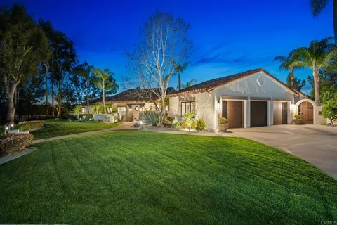 $4,695,000 | 528 Flores De Oro, Rancho Santa Fe, CA 92067