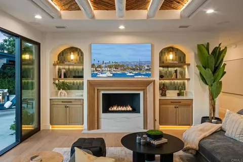 $4,695,000 | 528 Flores De Oro, Rancho Santa Fe, CA 92067