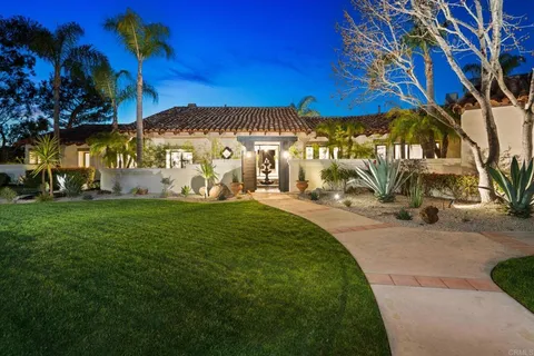$4,695,000 | 528 Flores De Oro, Rancho Santa Fe, CA 92067