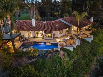 $4,695,000 | 528 Flores De Oro, Rancho Santa Fe, CA 92067